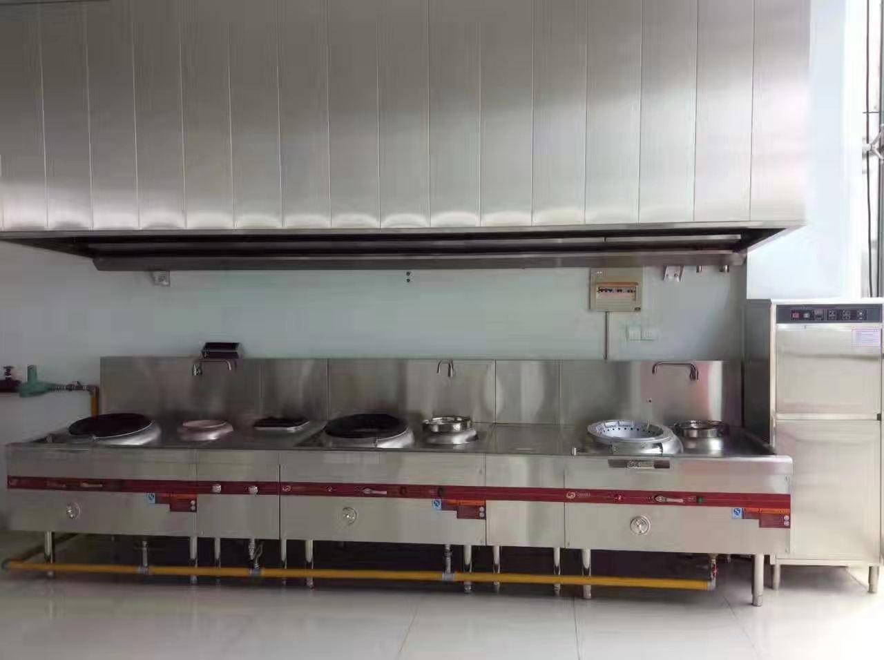 中央厨具